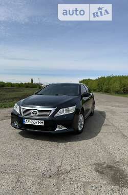 Седан Toyota Camry 2012 в Врадиевке