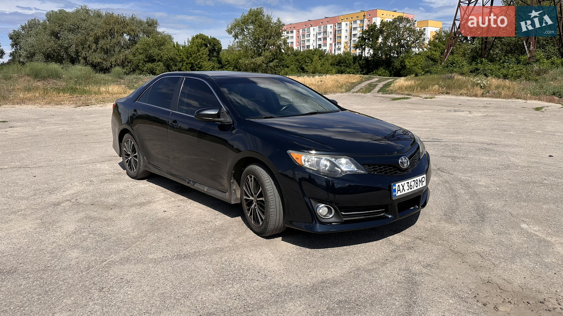 2013 Toyota Camry - мініатюра 3