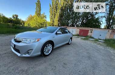 Седан Toyota Camry 2013 в Полтаве