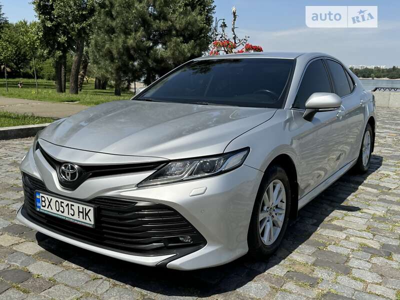 Toyota Camry 2018