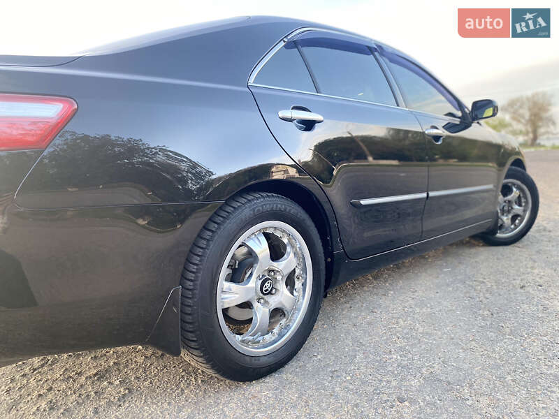 Седан Toyota Camry 2007 в Одессе