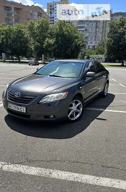 Седан Toyota Camry 2007 в Киеве