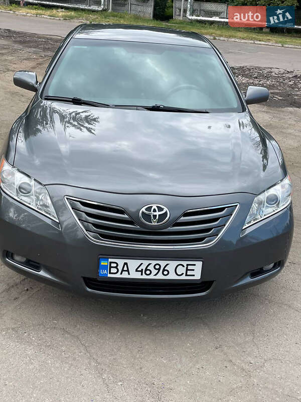Седан Toyota Camry 2007 в 