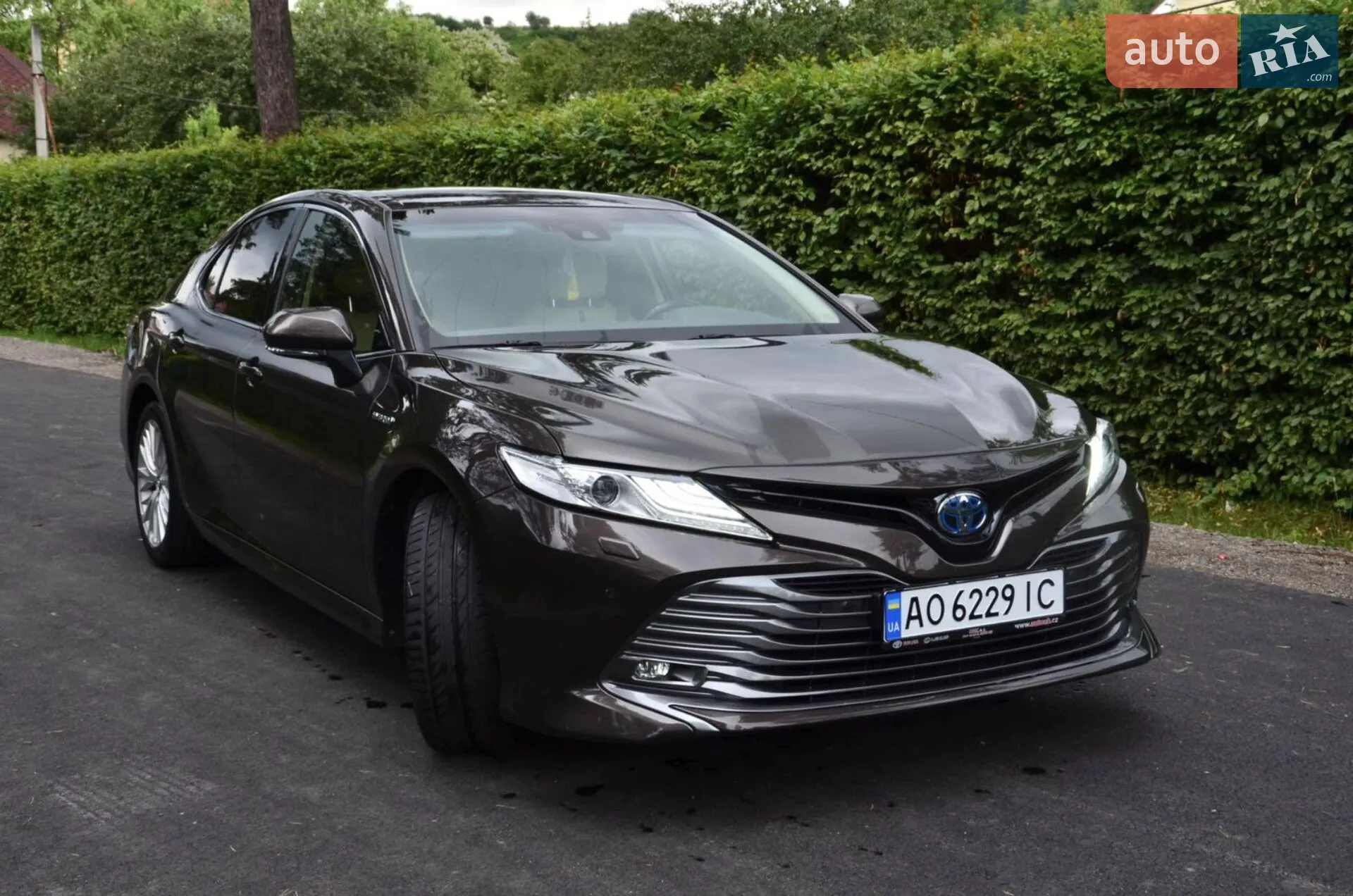 2019 Toyota Camry - мініатюра 3