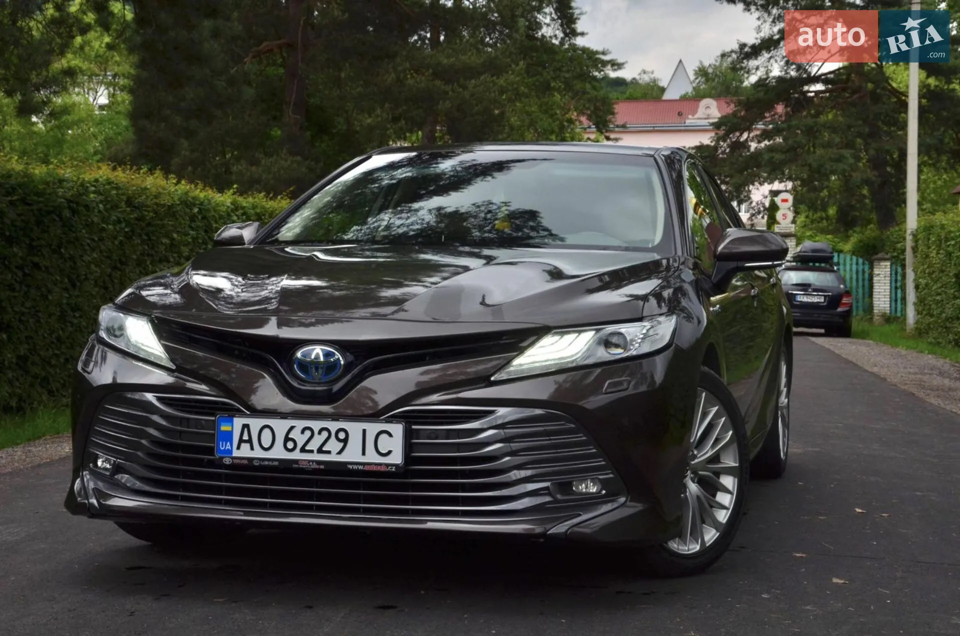2019 Toyota Camry - фото 1
