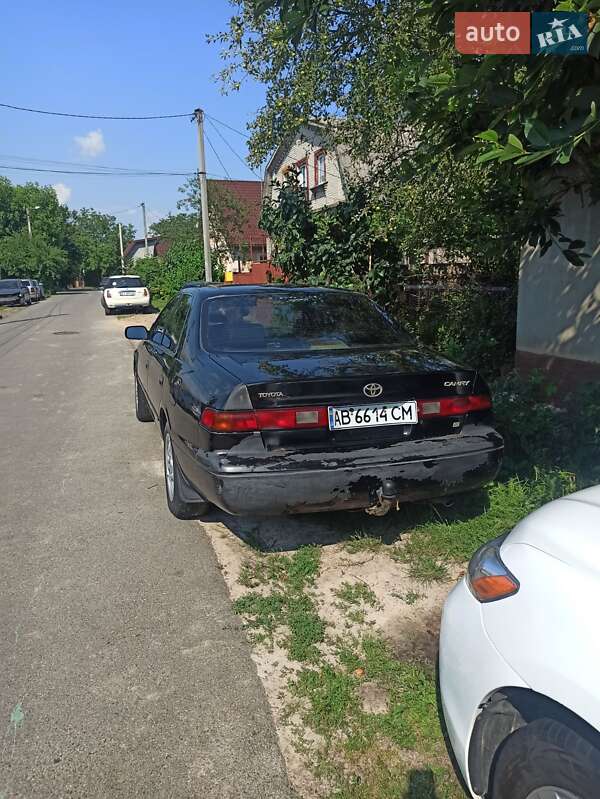 Седан Toyota Camry 1998 в Броварах