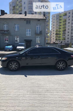 Седан Toyota Camry 2008 в Львові