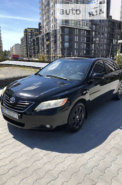 Седан Toyota Camry 2008 в Львове