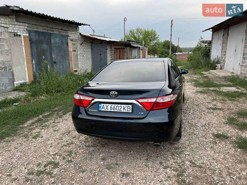 Седан Toyota Camry 2014 в Харкові
