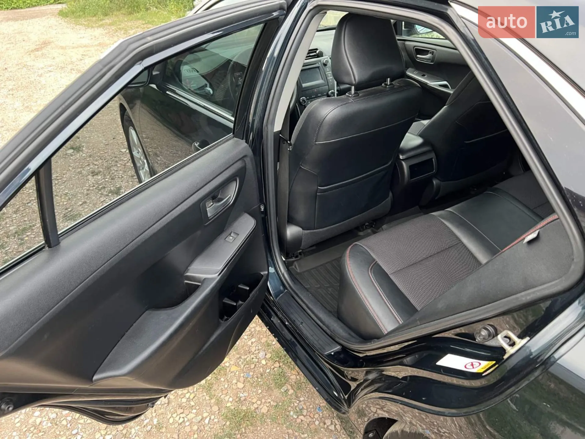 2014 Toyota Camry - мініатюра 16