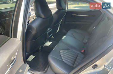 Седан Toyota Camry 2017 в 