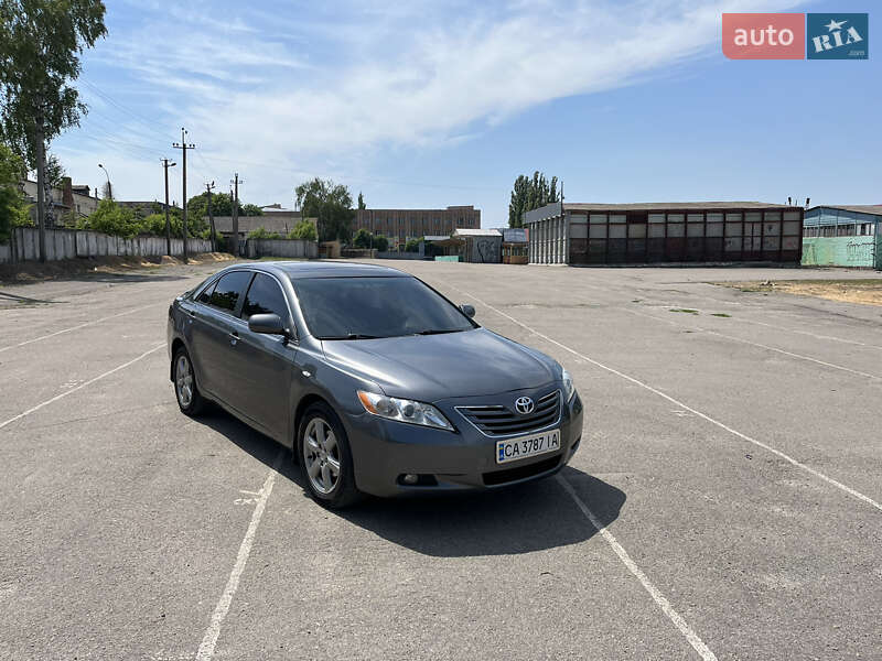 Седан Toyota Camry 2006 в Маньківці