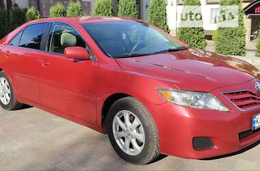 Седан Toyota Camry 2011 в Тернополі