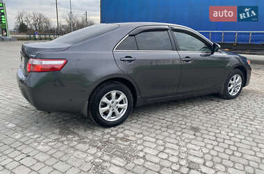 Седан Toyota Camry 2011 в Козове