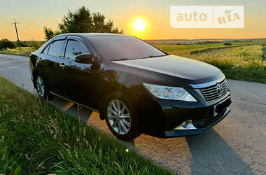 Седан Toyota Camry 2011 в Києві