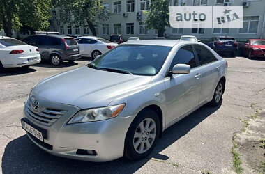 Седан Toyota Camry 2007 в Києві