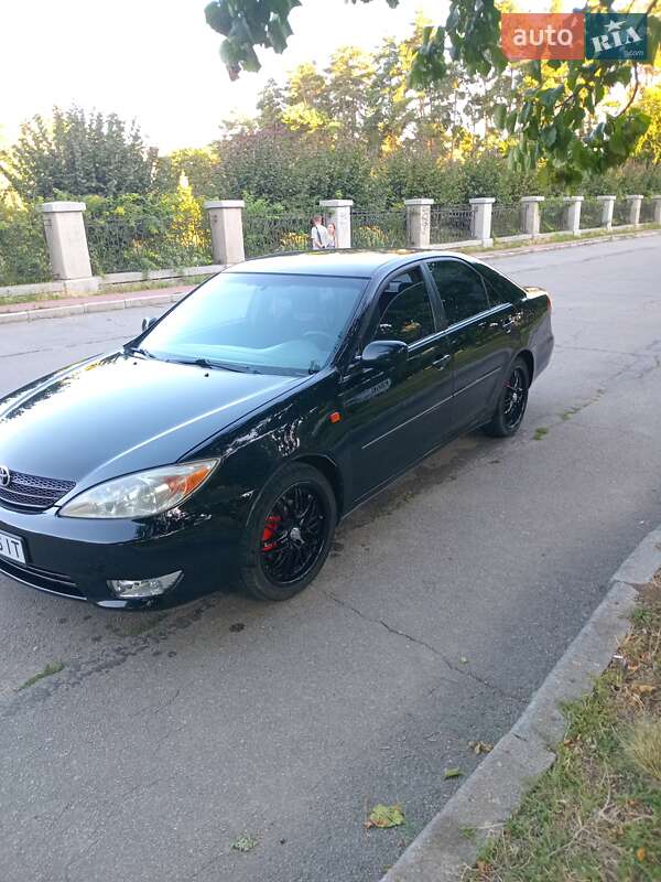 Седан Toyota Camry 2002 в Умани
