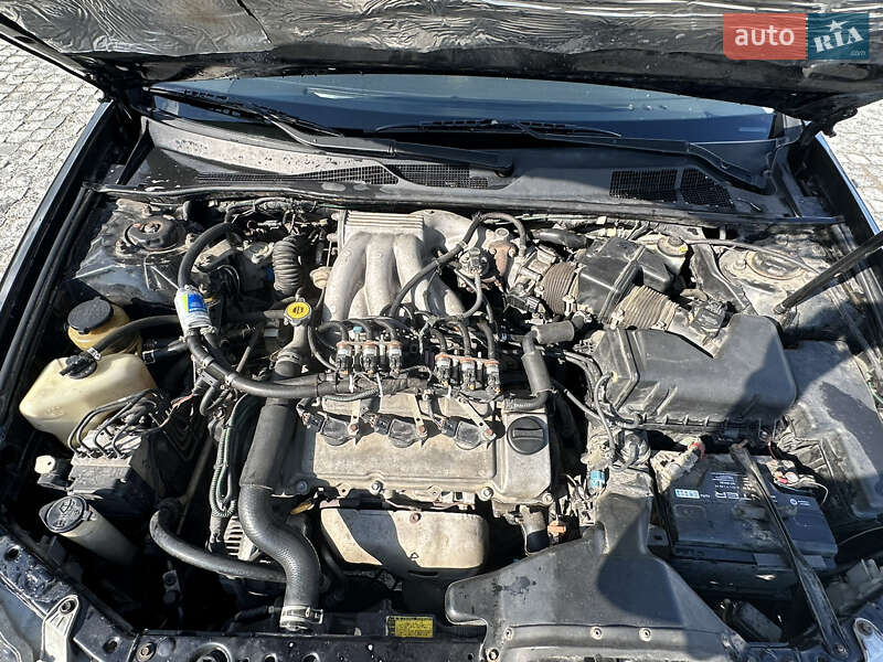 Седан Toyota Camry 2003 в Кельменцях