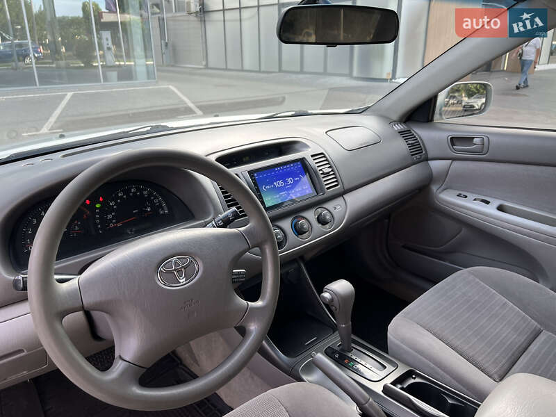 Седан Toyota Camry 2001 в Одесі