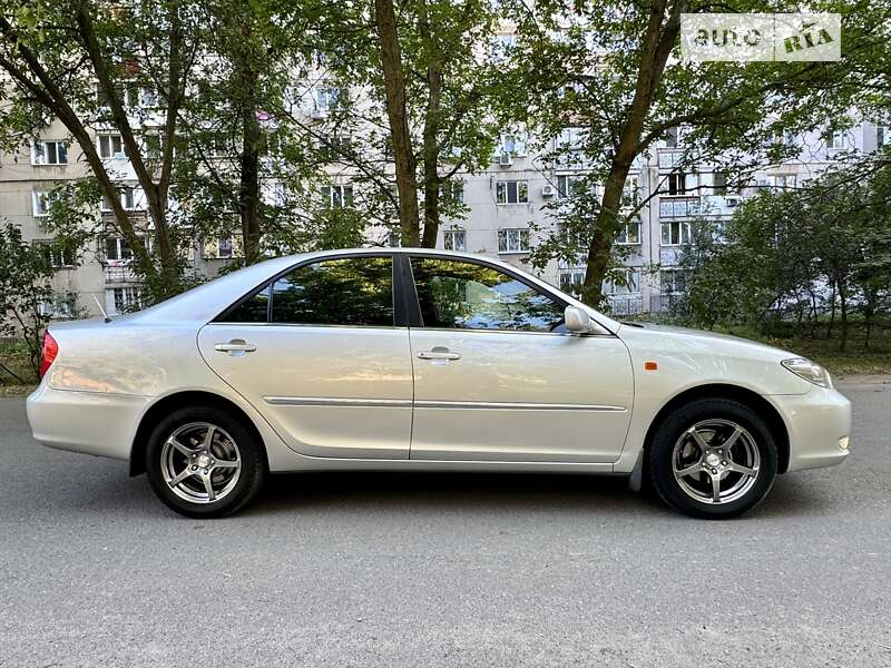 Седан Toyota Camry 2005 в Одесі