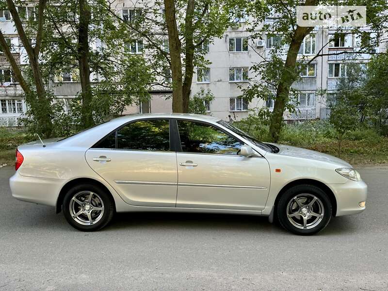 Седан Toyota Camry 2005 в Одесі