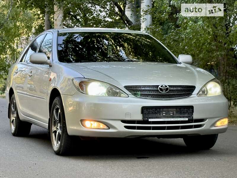 Седан Toyota Camry 2005 в Одесі