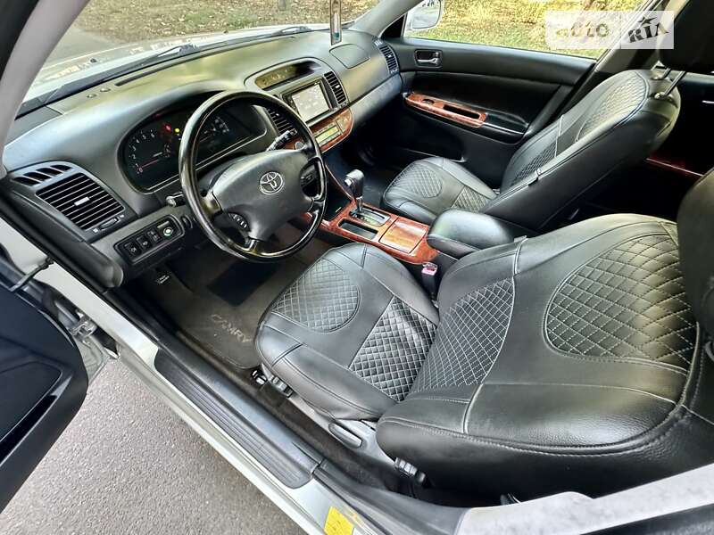 Седан Toyota Camry 2005 в Одесі