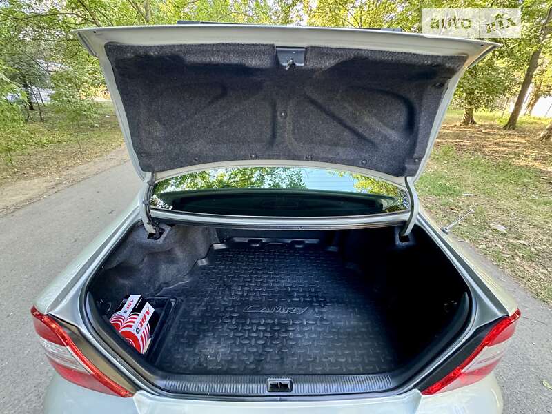 Седан Toyota Camry 2005 в Одесі
