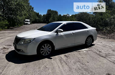 Седан Toyota Camry 2012 в Киеве