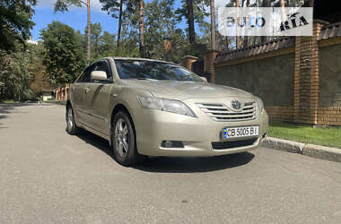 Седан Toyota Camry 2007 в Чернигове