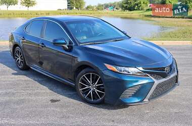 Toyota Camry 2018