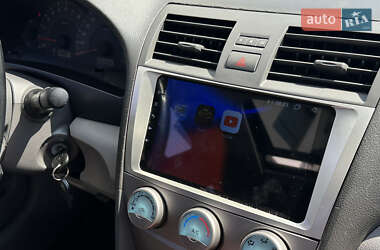 Седан Toyota Camry 2007 в 