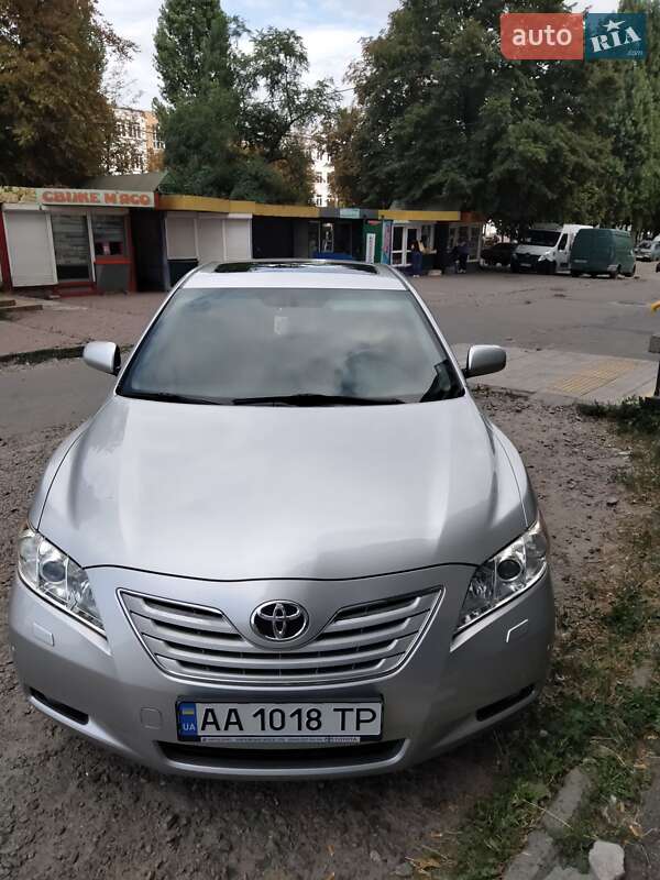 Седан Toyota Camry 2008 в 