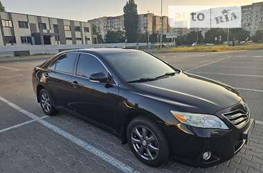 Седан Toyota Camry 2009 в Киеве