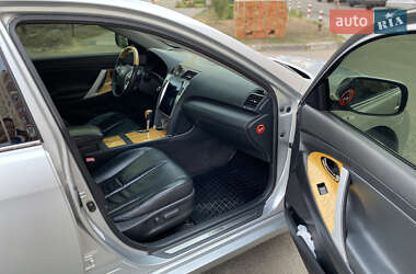 Седан Toyota Camry 2006 в 