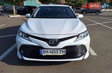 Седан Toyota Camry 2018 в Одесі