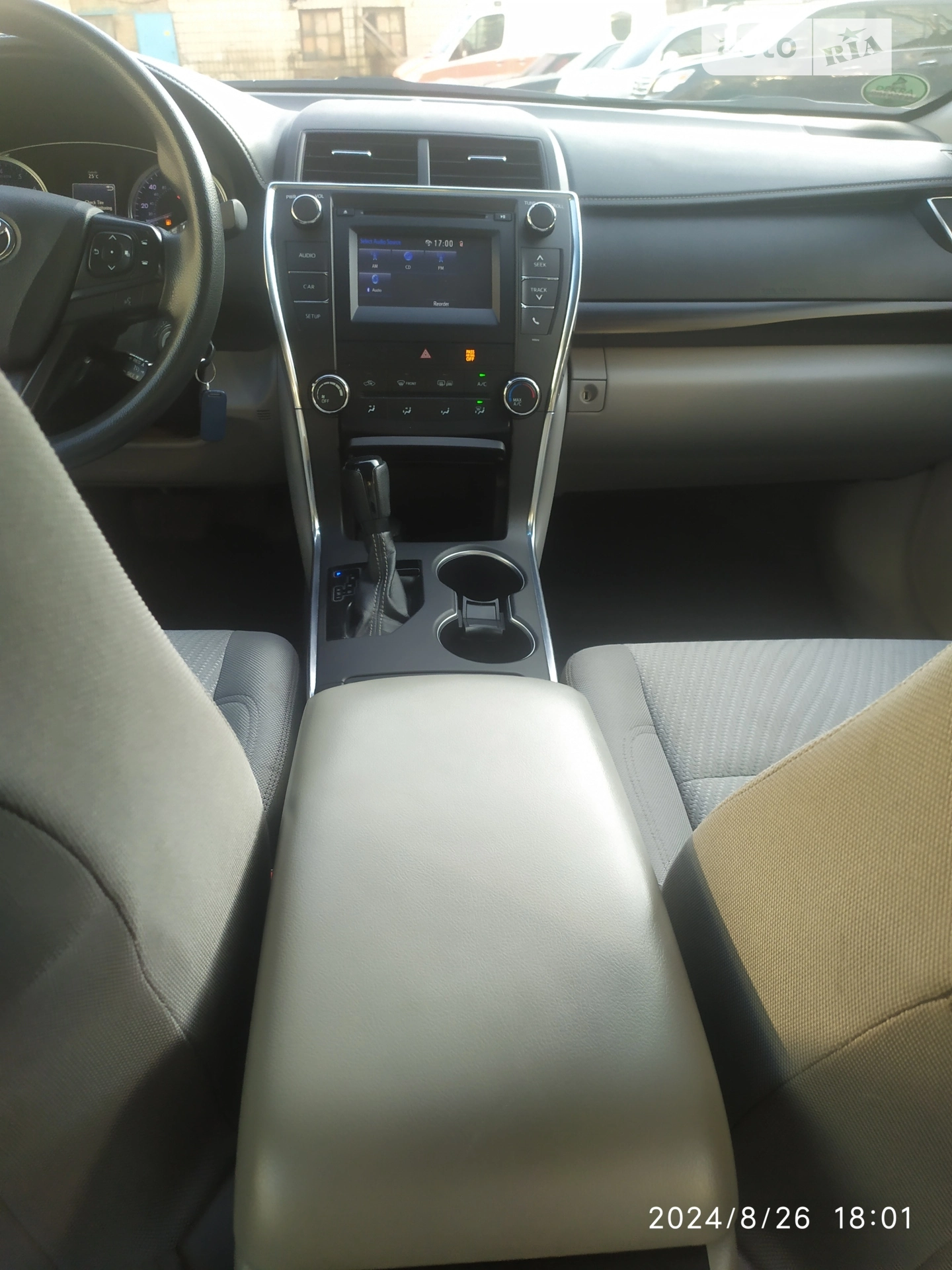 2017 Toyota Camry - мініатюра 13