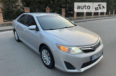 Седан Toyota Camry 2013 в Броварах