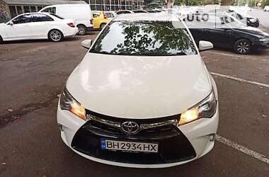 Седан Toyota Camry 2015 в Одессе