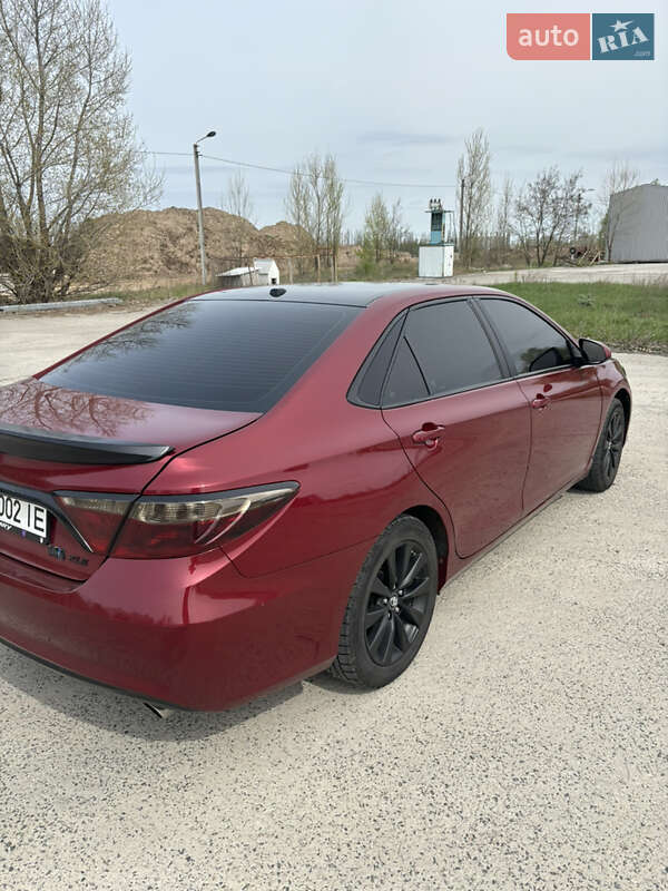 Седан Toyota Camry 2016 в Броварах