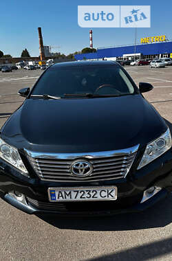 Седан Toyota Camry 2012 в Житомирі