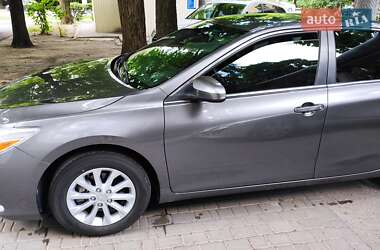 Седан Toyota Camry 2015 в Одессе