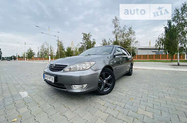 Седан Toyota Camry 2004 в Измаиле