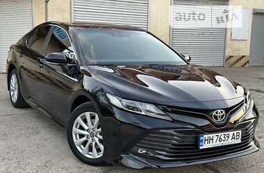 Седан Toyota Camry 2019 в Одесі