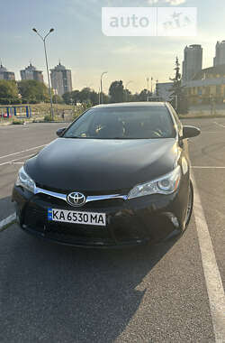 Седан Toyota Camry 2014 в Києві