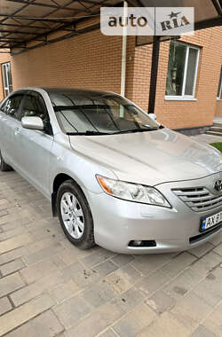 Седан Toyota Camry 2008 в Киеве