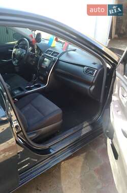 Седан Toyota Camry 2016 в Кременці