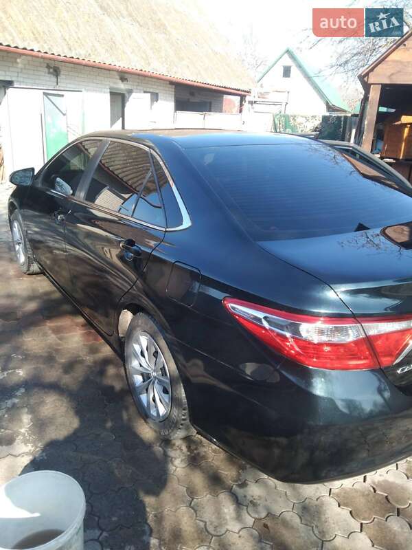 Седан Toyota Camry 2016 в Кременці