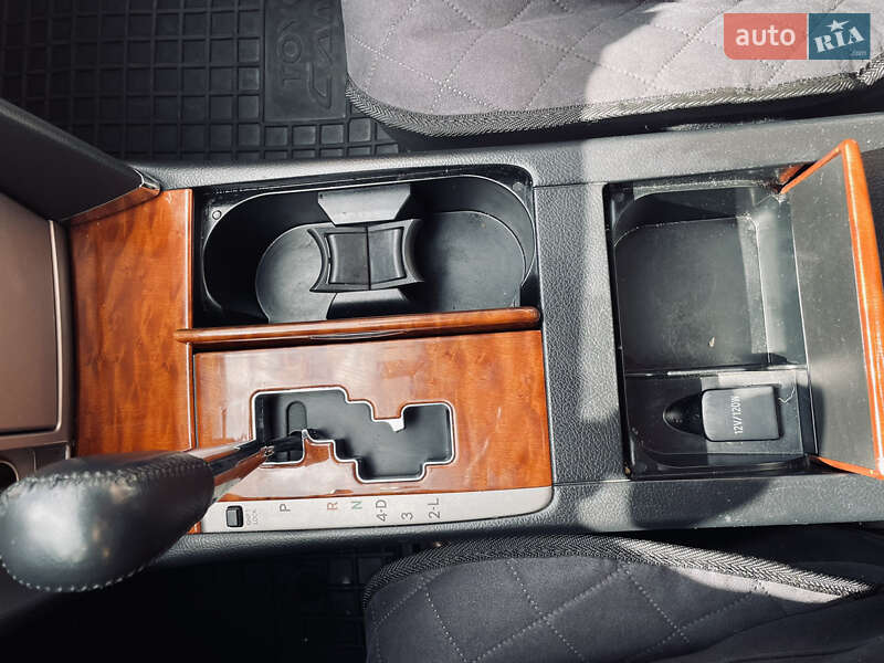 Седан Toyota Camry 2008 в Солотвине