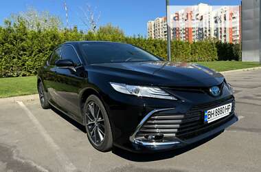 Седан Toyota Camry 2021 в Києві